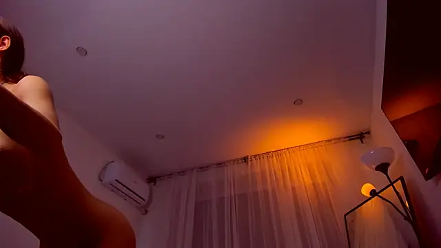 MiaPrecious's cam snapshot