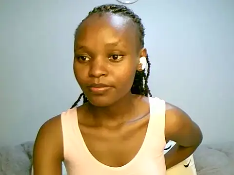 pretty_maja's cam snapshot