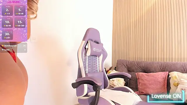 miacox_23's cam snapshot