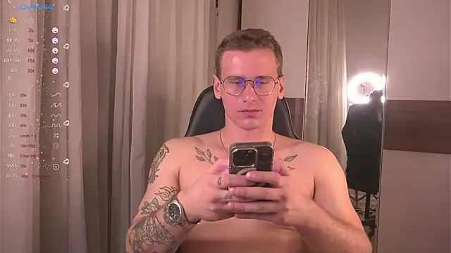 vance_rulez's cam snapshot