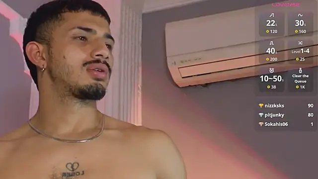 ArturoCardona_'s cam snapshot