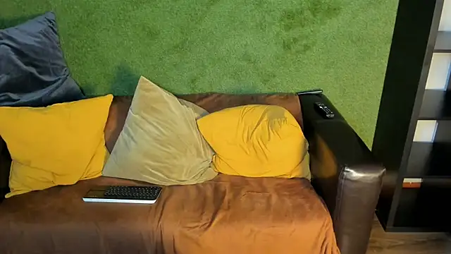 JimmyHardin30's cam snapshot