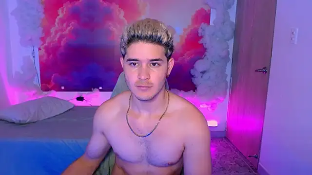 RayanLynxx's cam snapshot