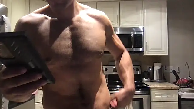 BigGuyMuscle's cam snapshot