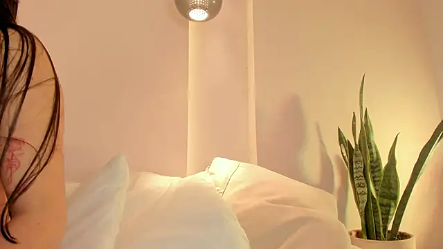 angeline-777 live sex cam