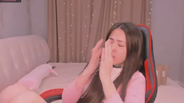 Kendall_Nox's cam snapshot