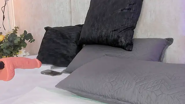 Giselle_Lauren's cam snapshot