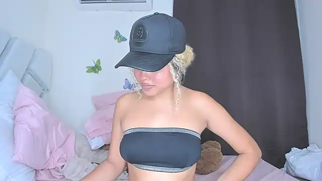 sofiacastillo01's cam snapshot