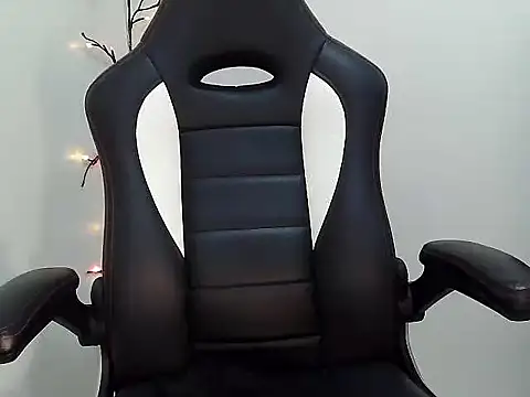 lovelynie123 live sex cam