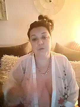 Nova-WiseX's cam snapshot