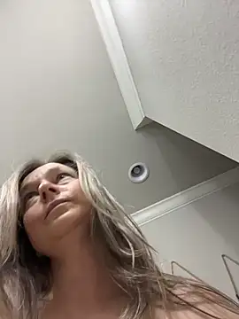 Vivian_MayXxX's cam snapshot