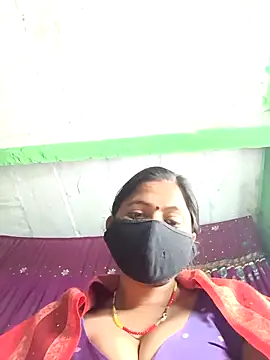 QRESABABY's cam snapshot