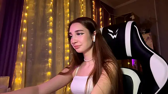 HollyPaw's cam snapshot