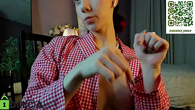 Dearly_Emily live sex cam