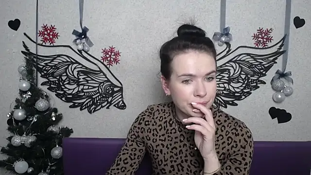 JasmineKouch's cam snapshot