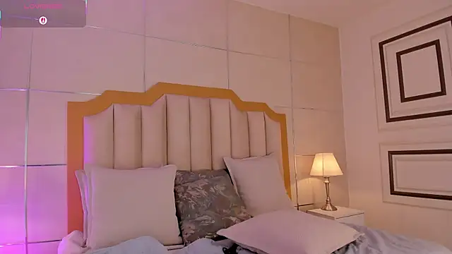 MaddieParker's cam snapshot