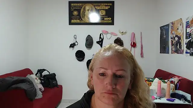 emperabigbootybigass's cam snapshot