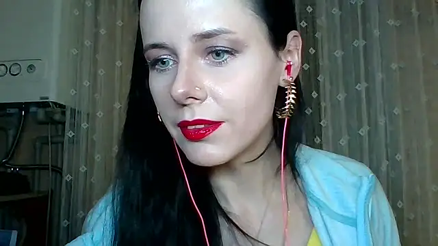 LuminousLady's cam snapshot