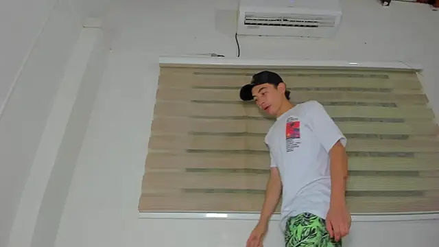 enjoy_hotparty live sex cam