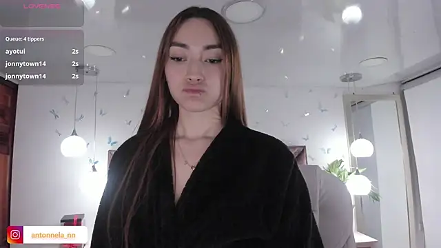 _Antonnela_'s cam snapshot