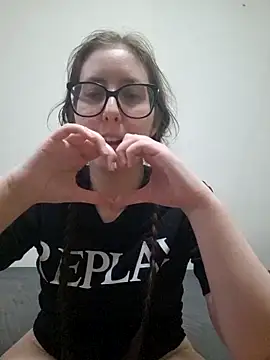 Sarah459 live sex cam