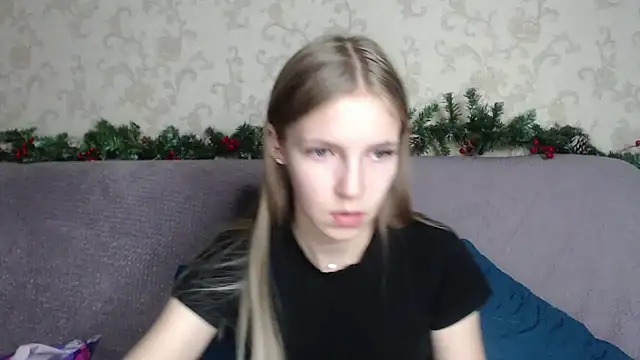 HitGyrl's cam snapshot