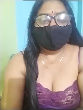 sexxyrenukaa's cam snapshot