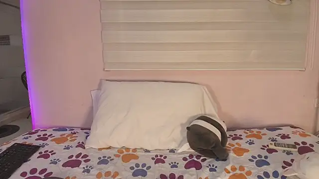 biancaa_18's cam snapshot