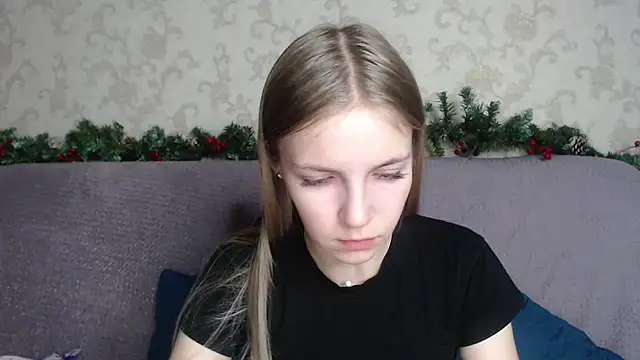 HitGyrl's cam snapshot