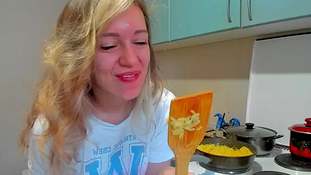 foxy_blond's cam snapshot