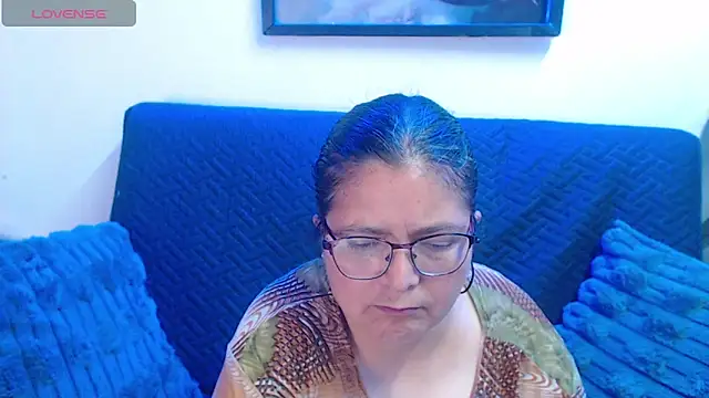 Linda_banks_'s cam snapshot