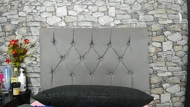 your_angel7's cam snapshot