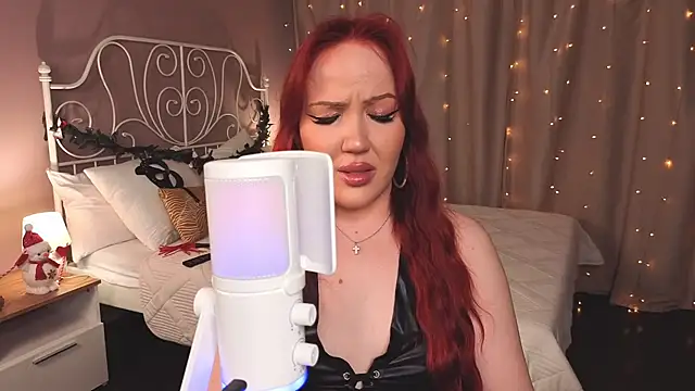 Aleksa_Foxy's cam snapshot