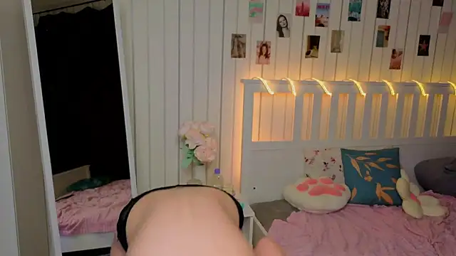 BeatrixCarIeton's cam snapshot