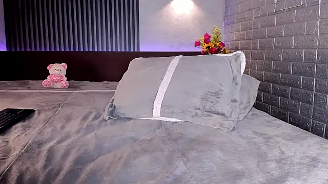 magic_marg's cam snapshot