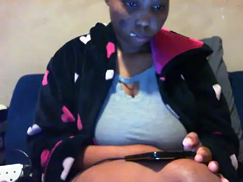 NastyBigBootySavage's cam snapshot