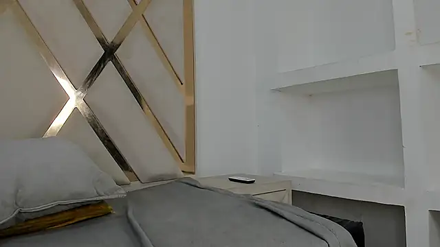 Selenaasm's cam snapshot