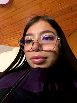 Maddy_Piink's cam snapshot