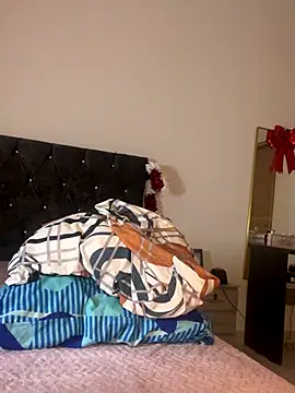 AuroraFiore's cam snapshot