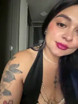 Saray_charmante's cam snapshot