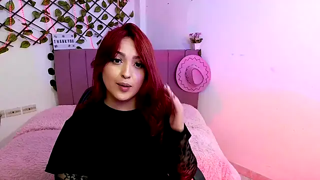 sapphire_lilac's cam snapshot