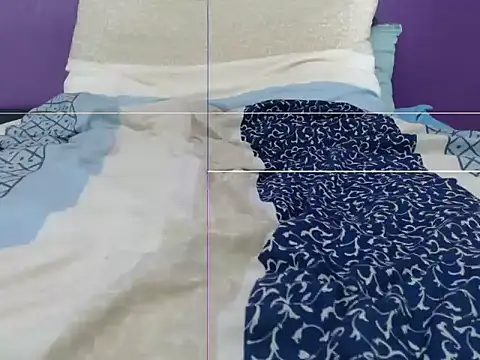 love_riding_dildo's cam snapshot