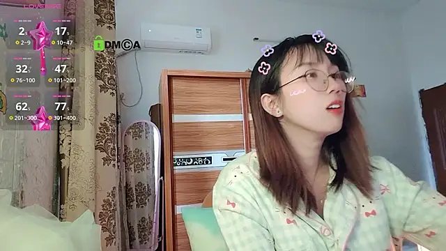 Lili_666's cam snapshot