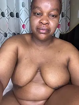 CynnxxxBarb's cam snapshot