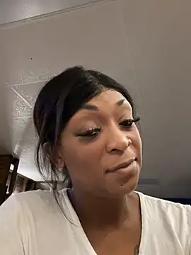 KLoveeee's cam snapshot