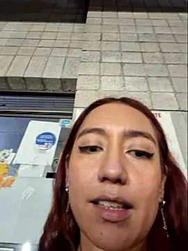 Eveeelyn25's cam snapshot