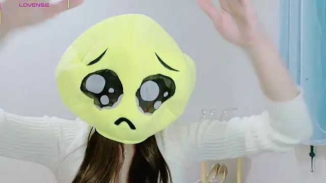 TSUKI_circle's cam snapshot