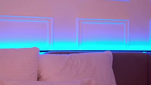 ArianaMell's cam snapshot