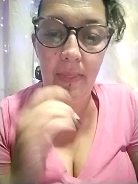 -saraqueen-'s cam snapshot