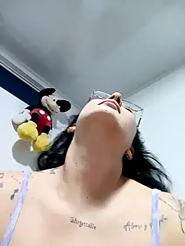 You-kitty2025's cam snapshot